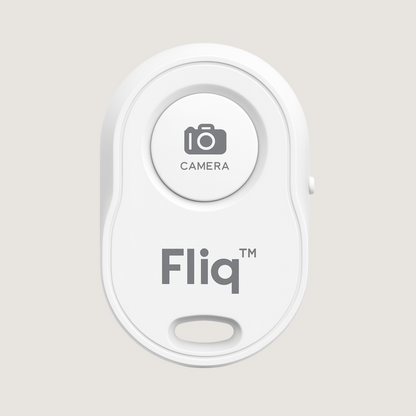 Fliq Magnetic Selfie Monitor – Portable Smartphone Mirror with Free Bluetooth Remote